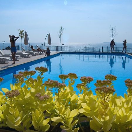 Dolce Vita Apart Complex Aparthotel Sveti Vlas Exteriör bild