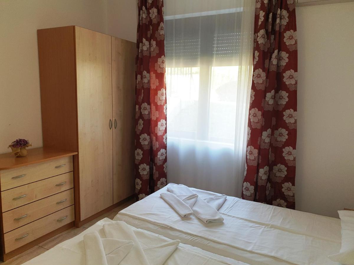 Dolce Vita Apart Complex Aparthotel Sveti Vlas Exteriör bild