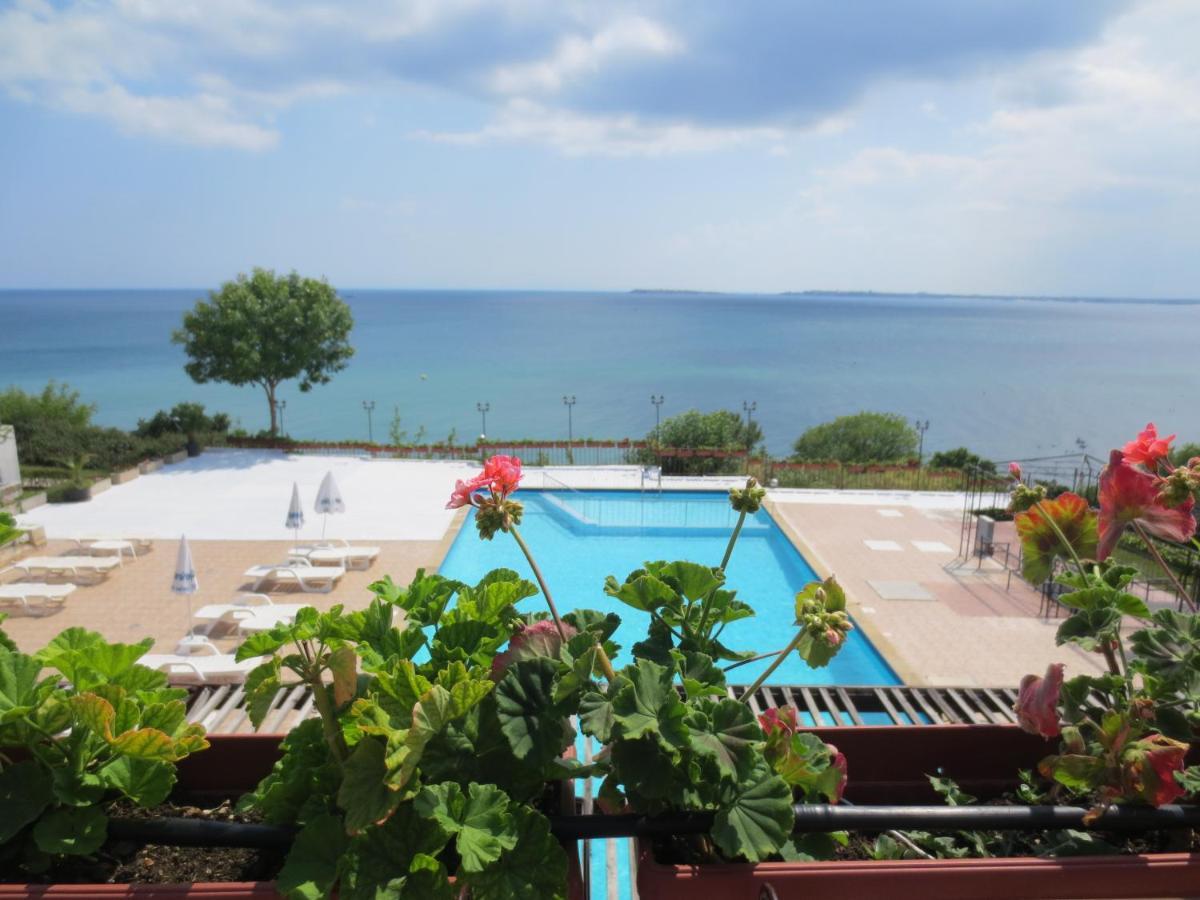 Dolce Vita Apart Complex Aparthotel Sveti Vlas Exteriör bild