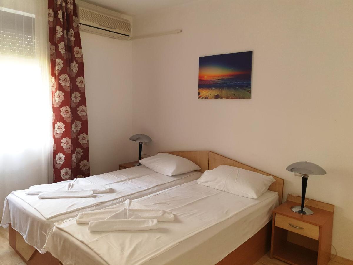 Dolce Vita Apart Complex Aparthotel Sveti Vlas Exteriör bild