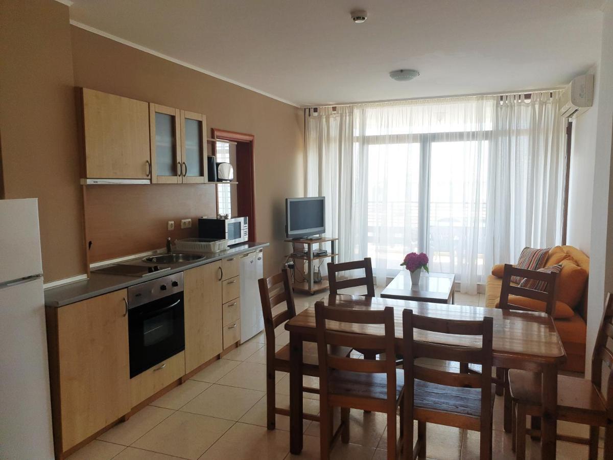 Dolce Vita Apart Complex Aparthotel Sveti Vlas Exteriör bild