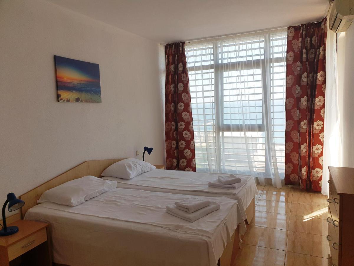 Dolce Vita Apart Complex Aparthotel Sveti Vlas Exteriör bild