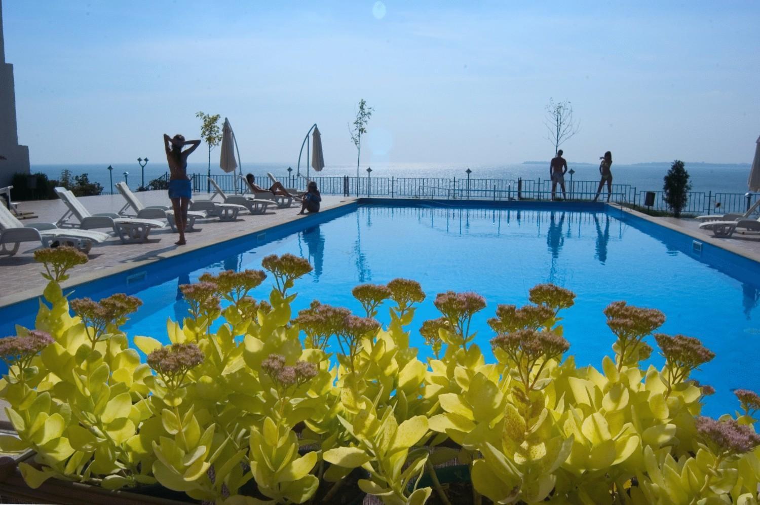 Dolce Vita Apart Complex Aparthotel Sveti Vlas Exteriör bild