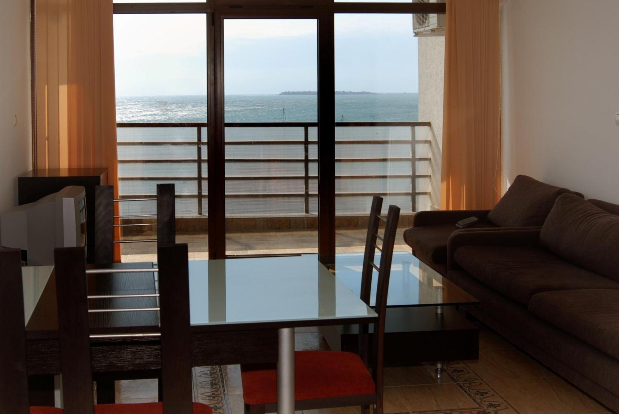 Dolce Vita Apart Complex Aparthotel Sveti Vlas Exteriör bild