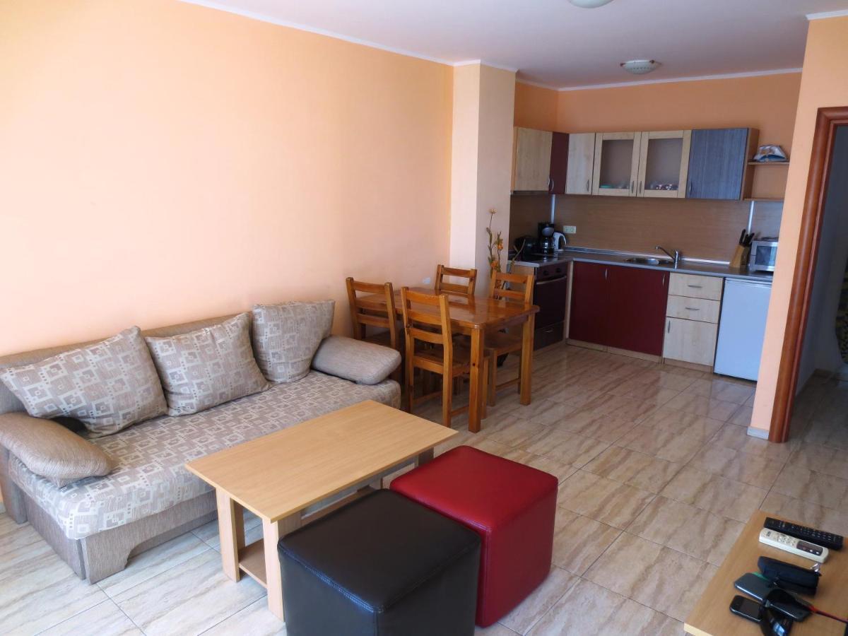 Dolce Vita Apart Complex Aparthotel Sveti Vlas Exteriör bild