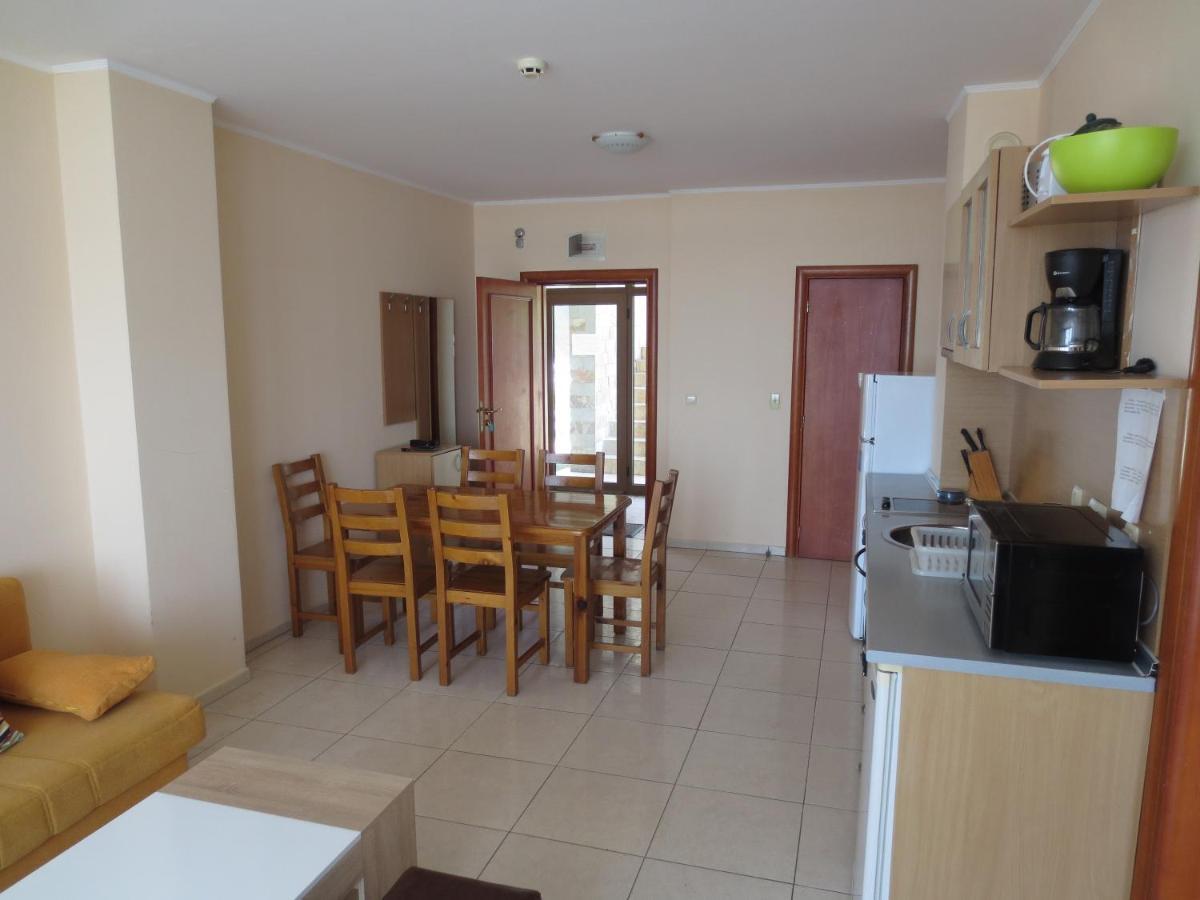 Dolce Vita Apart Complex Aparthotel Sveti Vlas Exteriör bild